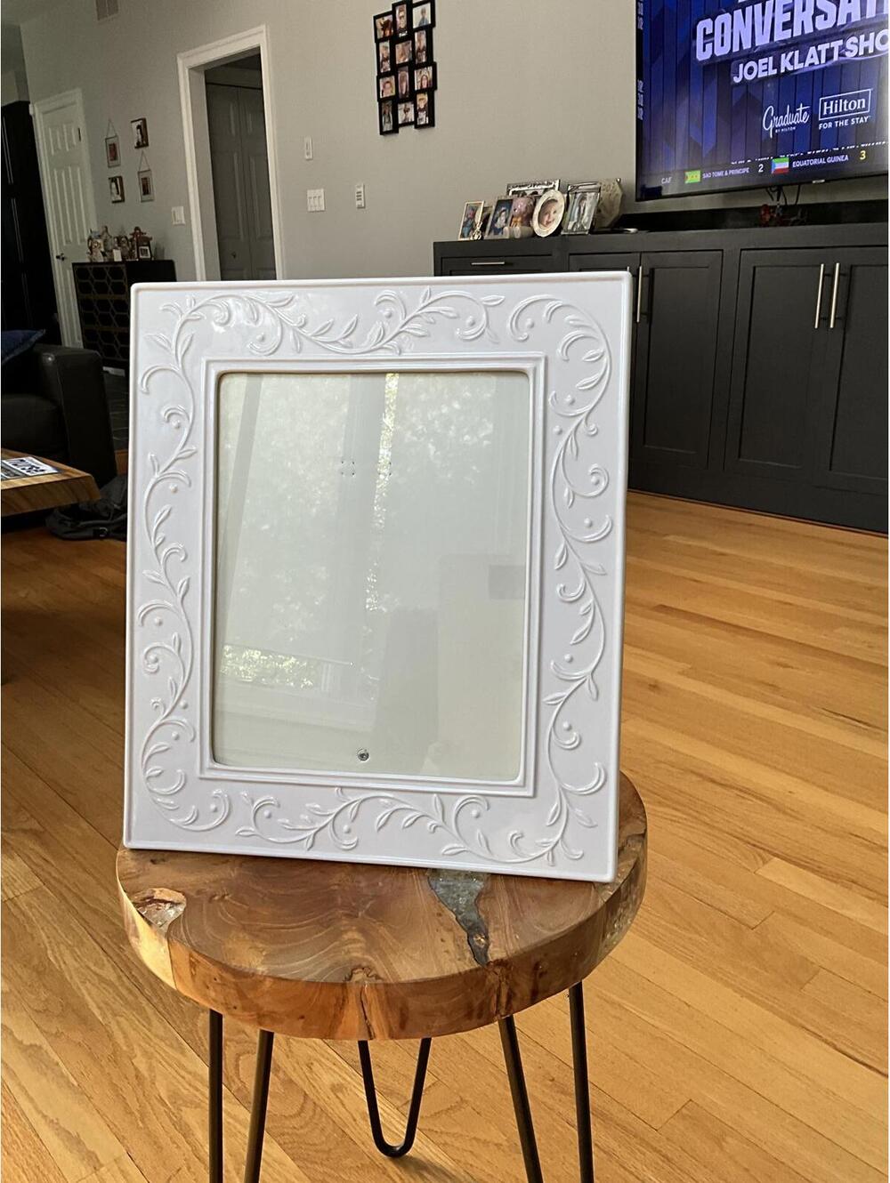 Lenox Opal Innocence Curved White Picture Frame